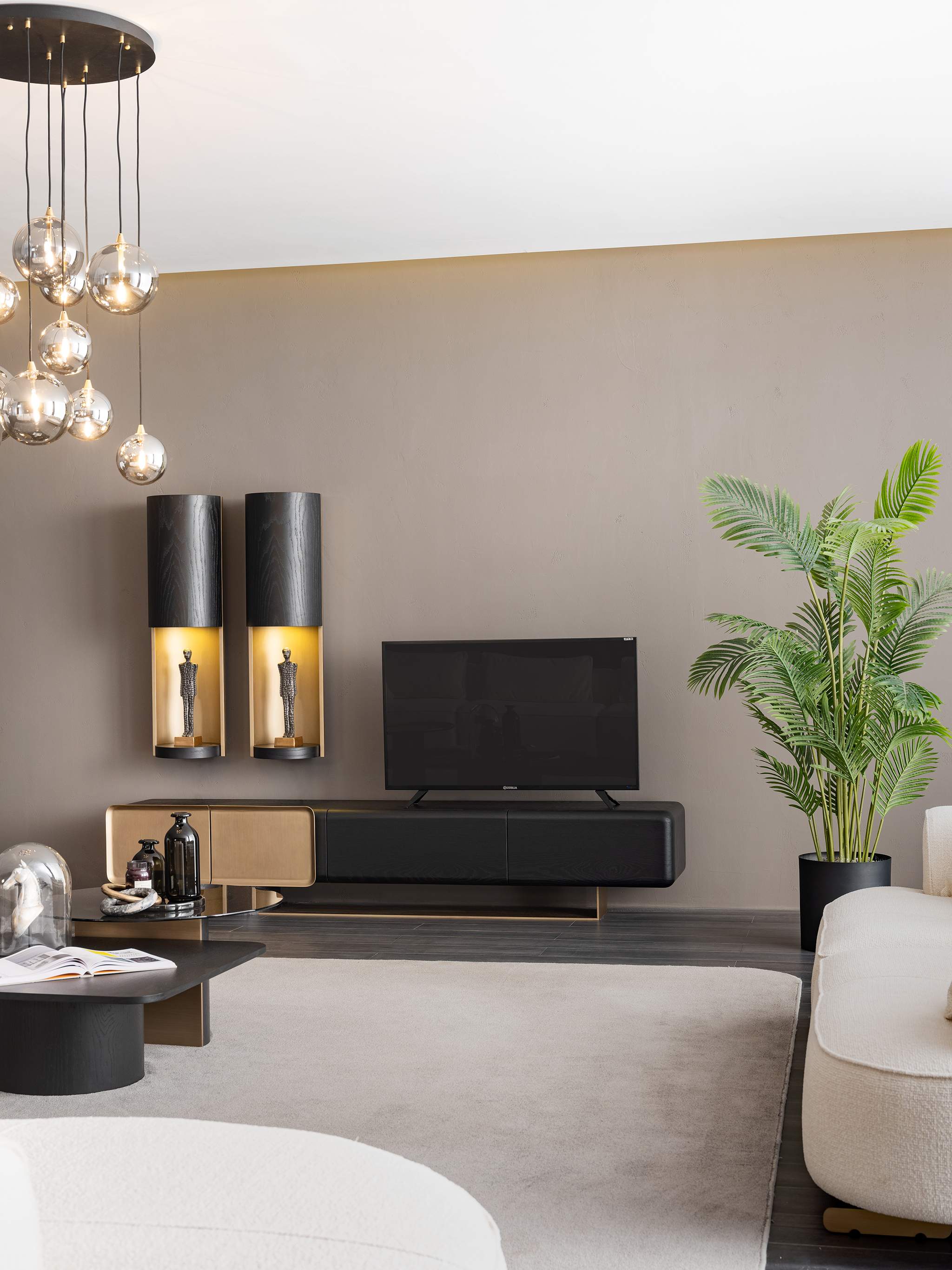 Unitate TV Imperial