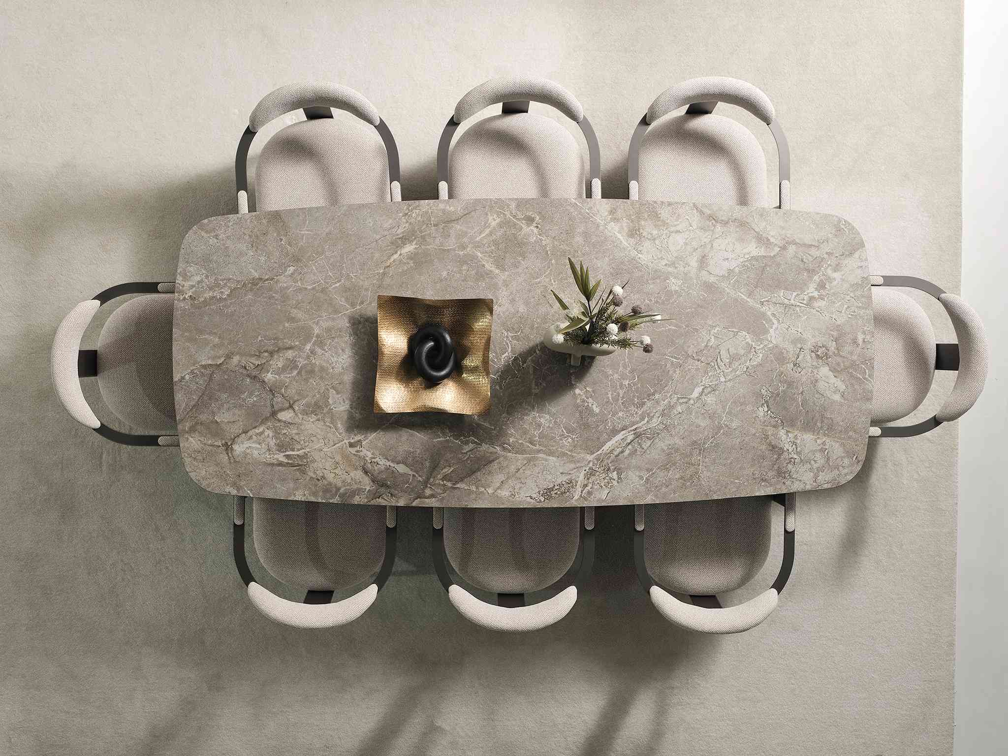 Set Dining Elegance