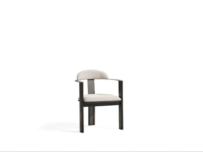 Set Dining Elegance
