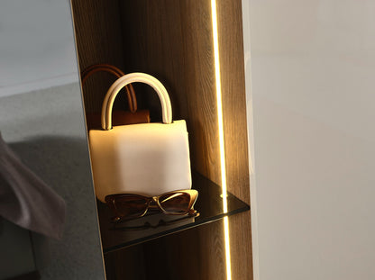 Dulap Light